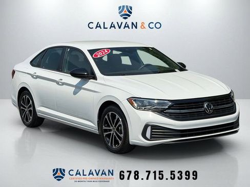 Used 2024 Volkswagen Jetta Sport FWD image 1