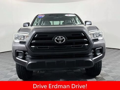 Certified 2016 Toyota Tacoma SR RWD image 2