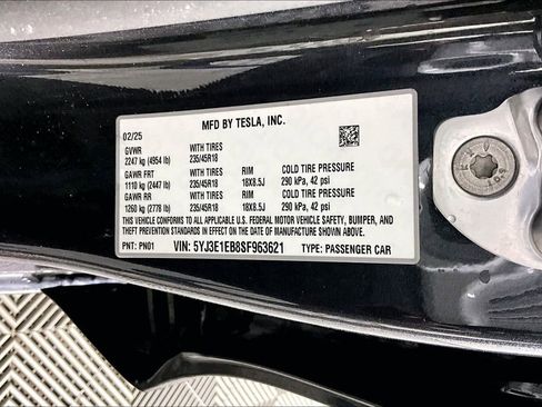 Used 2025 Tesla Model 3 Long Range image 5