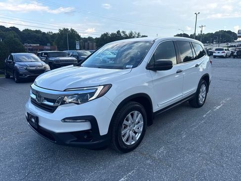 Used 2020 Honda Pilot LX image 1