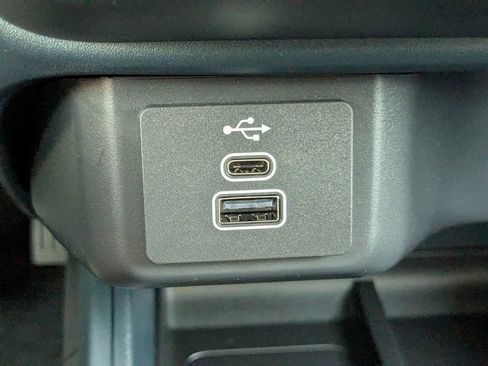 New 2025 Ford Maverick XL w/ Equipment Group 102A image 21