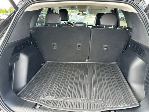 Used 2023 Ford Escape SE image 12