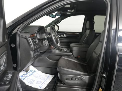 Used 2024 Chevrolet Tahoe High Country AWD/4WD image 33