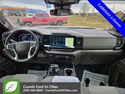 Used 2023 Chevrolet Silverado 1500 RST AWD/4WD image 5
