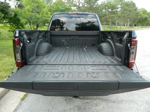 Used 2019 Ford F250 Lariat AWD/4WD image 9