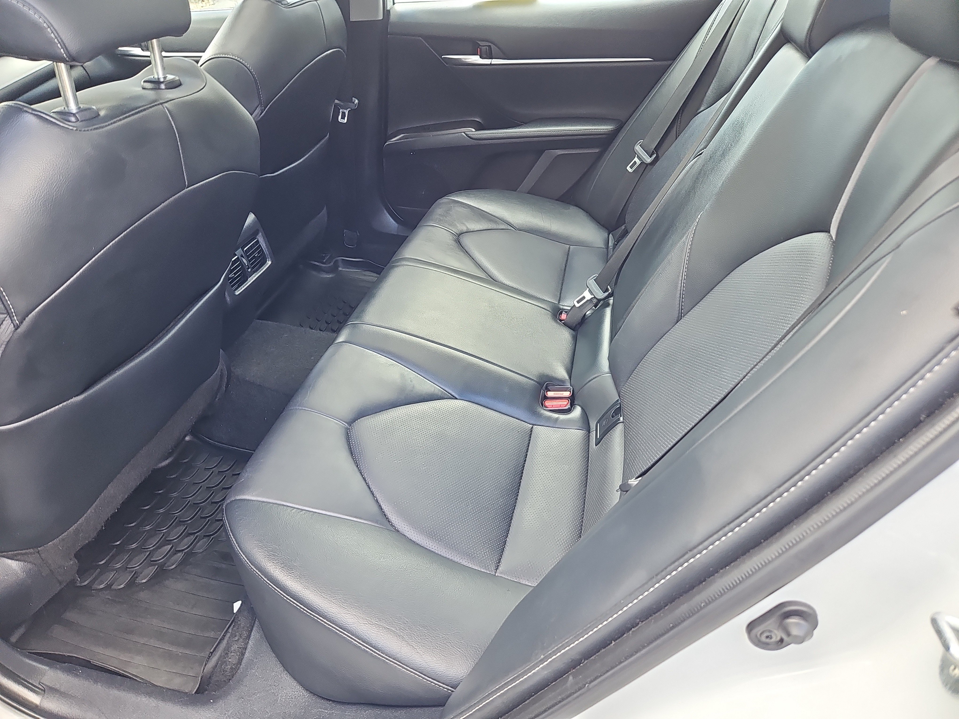 Used 2023 Toyota Camry XSE w/ Cold Weather Package AWD/4WD image 30