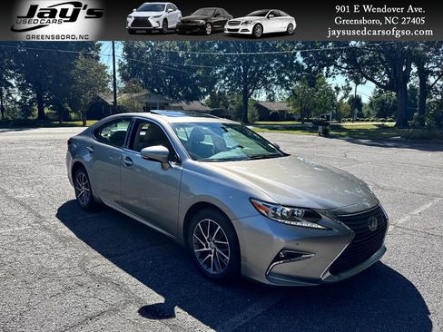 Used 2017 Lexus ES 350 w/ Navigation System Package FWD image 1