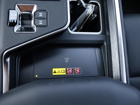 Used 2026 Lexus GX 550 AWD/4WD image 47