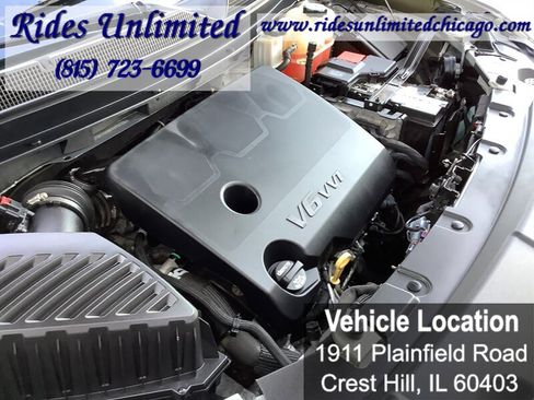 Used 2018 Chevrolet Traverse LT AWD/4WD image 29