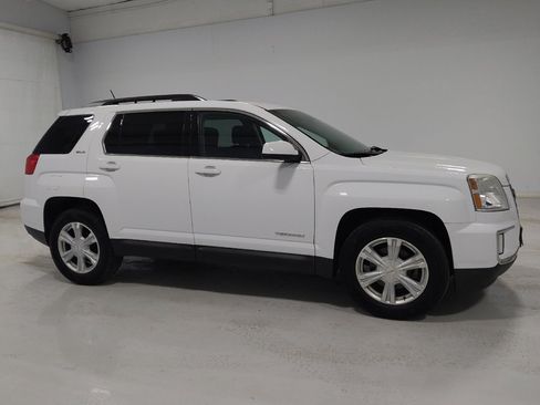 Used 2017 GMC Terrain SLE w/ Convenience Package image 11