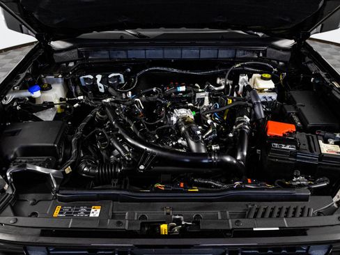 Used 2024 Ford Bronco Outer Banks AWD/4WD image 47
