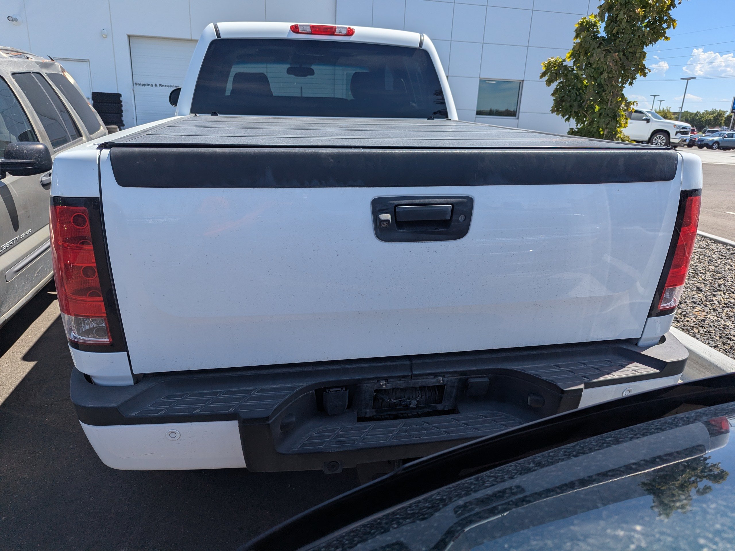 Used 2013 GMC Sierra 2500 Denali w/ Suspension Package, Off-Road AWD/4WD image 8