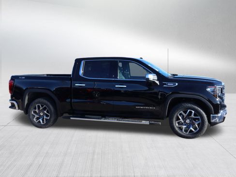 New 2026 GMC Sierra 1500 SLT w/ SLT Premium Plus Package image 8