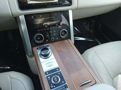 Used 2020 Land Rover Range Rover HSE AWD/4WD image 19