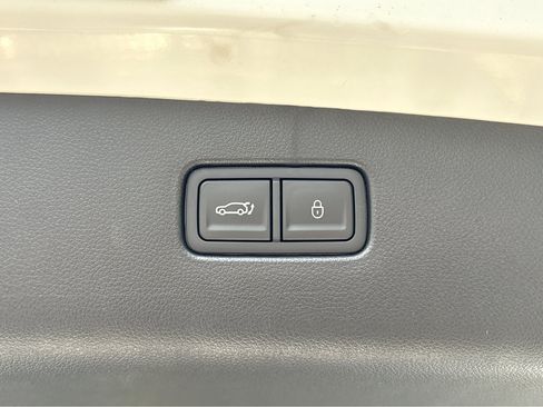 New 2026 Genesis GV70 2.5T image 30