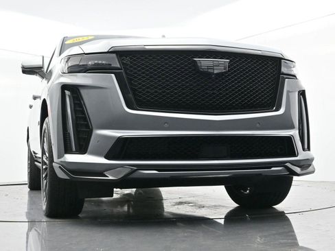 Used 2023 Cadillac Escalade V image 54