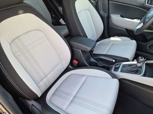 New 2026 Hyundai Venue SEL FWD image 21