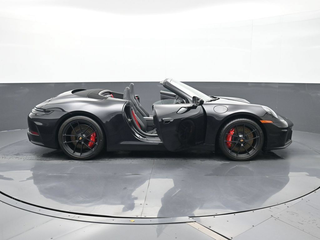 Certified 2026 Porsche 911 Carrera GTS RWD image 30