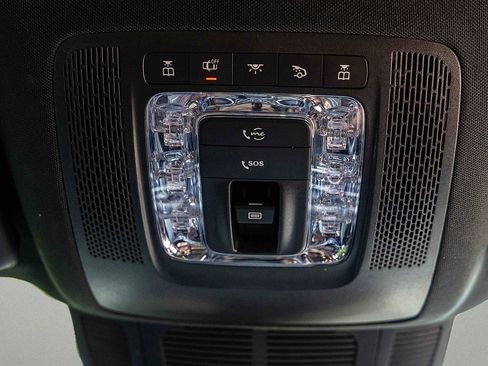 Used 2024 Mercedes-Benz GLE 350 4MATIC image 18