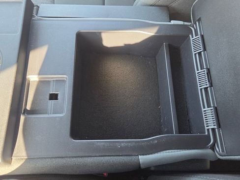 Used 2025 Ford F350 XLT AWD/4WD image 34