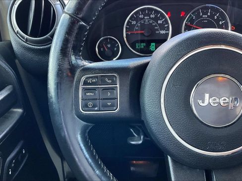 Used 2017 Jeep Wrangler Unlimited Sport w/ Quick Order Package 24S AWD/4WD image 10