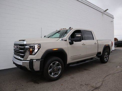 New 2026 GMC Sierra 2500 SLE w/ SLE Value Package; image 3