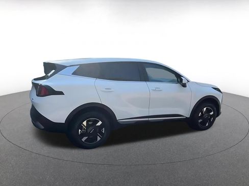 Used 2026 Kia Sportage LX AWD/4WD image 12