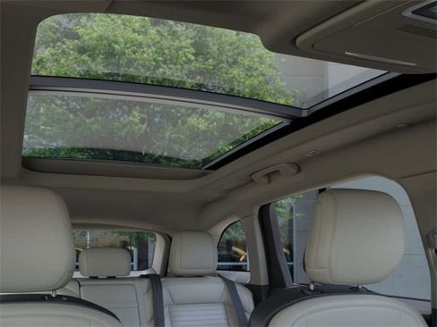 New 2026 Lincoln Nautilus Reserve image 22