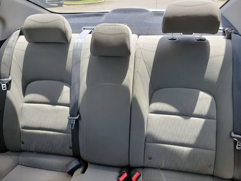 Used 2015 Kia Forte LX FWD image 15