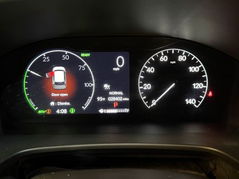 Used 2023 Honda CR-V Sport image 18