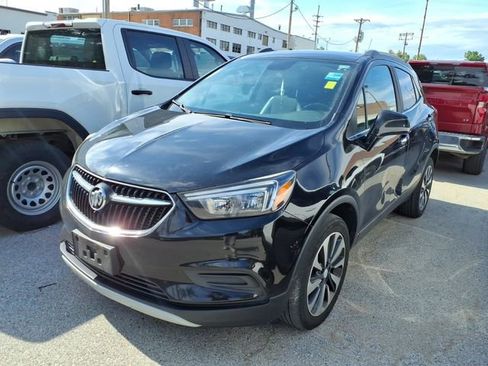 Used 2021 Buick Encore Preferred AWD/4WD image 1