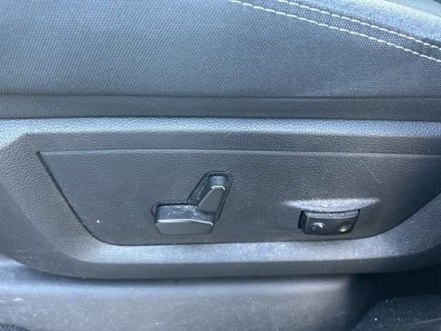 Used 2022 RAM 2500 Big Horn w/ Level A Equipment Group image 16