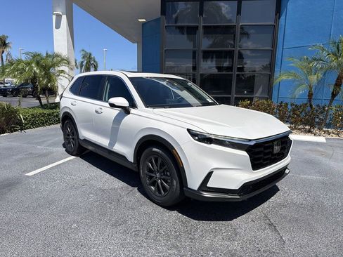 Certified 2025 Honda CR-V EX image 2