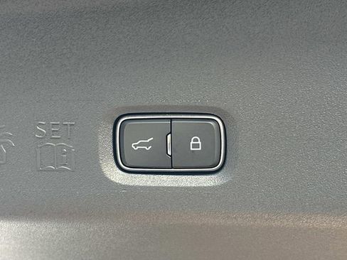 New 2025 Ford Expedition Platinum w/ Platinum Ultimate Package image 13