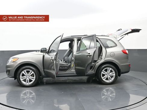 Used 2012 Hyundai Santa Fe SE image 50