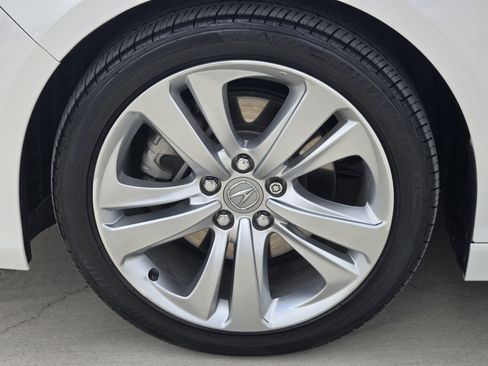 Used 2023 Acura TLX w/ Technology Package image 8