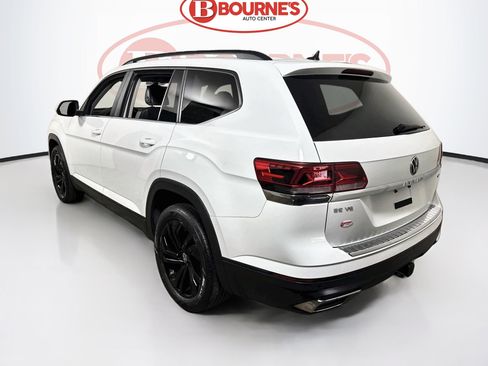 Used 2023 Volkswagen Atlas SE w/ Black Wheel Package AWD/4WD image 8