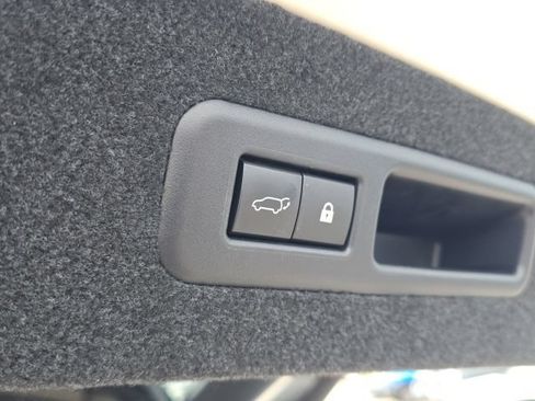 Used 2021 Lexus RX 350L FWD w/ Premium Package image 11