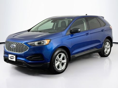 Used 2023 Ford Edge SE image 6