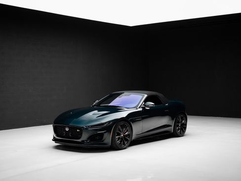 Used 2021 Jaguar F-TYPE R AWD/4WD image 4
