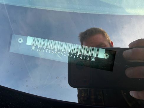 Used 1995 Chevrolet Corvette Convertible image 14