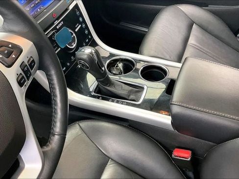 Used 2013 Ford Edge Limited AWD/4WD image 16