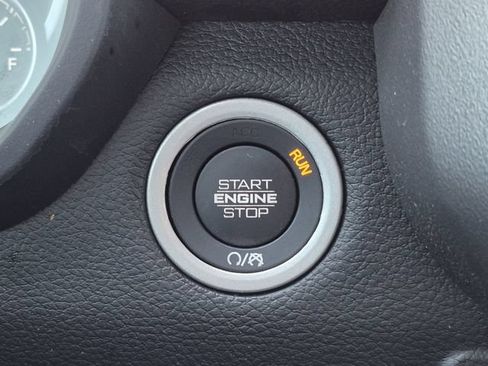 Used 2022 RAM 1500 Big Horn RWD image 28