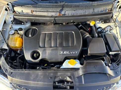 Used 2012 Dodge Journey SXT w/ Popular Equipment Group image 18