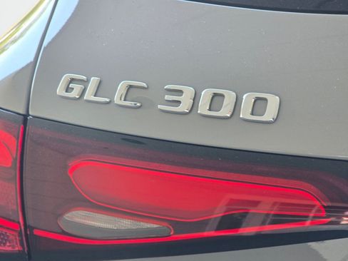 New 2027 Mercedes-Benz GLC 300 4MATIC image 31
