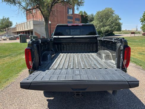 Used 2023 GMC Sierra 2500 SLT w/ SLT Convenience Package AWD/4WD image 20