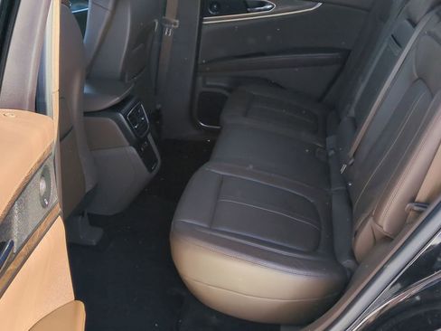 Used 2016 Lincoln MKX Reserve w/ Technology Package image 22