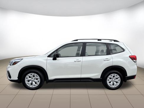 Used 2021 Subaru Forester AWD/4WD image 4
