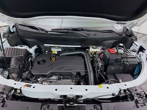 New 2026 Chevrolet Equinox LT image 30