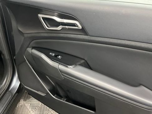 Used 2023 Kia Sportage EX image 30